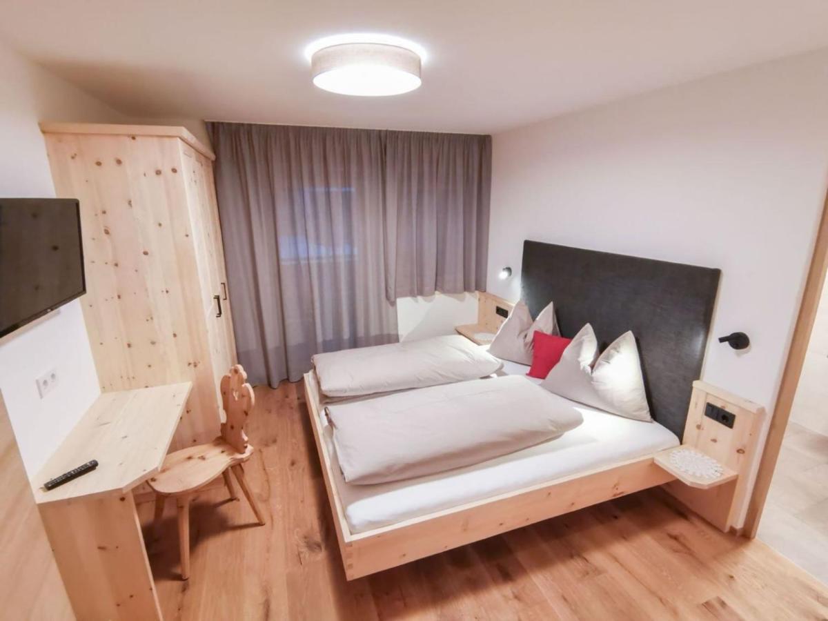 Messna Living Apartman Riscone Kültér fotó